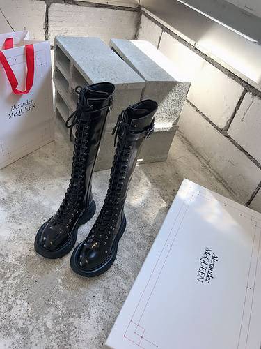 Picture of Alexander McQueen Shoes Women _SKUfw104456541fw